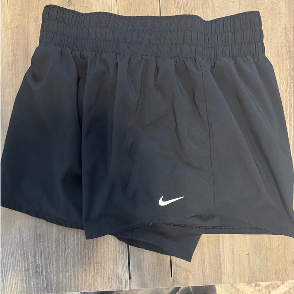 Nike tempo shorts - Picture 4 of 4